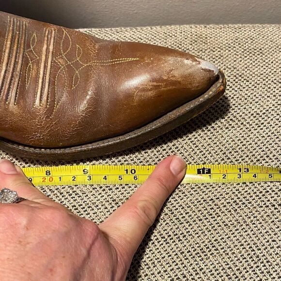 Vintage Cowboy custom cognac boots with 5 stitch accent. Size W 9.5 - Picture 4 of 16